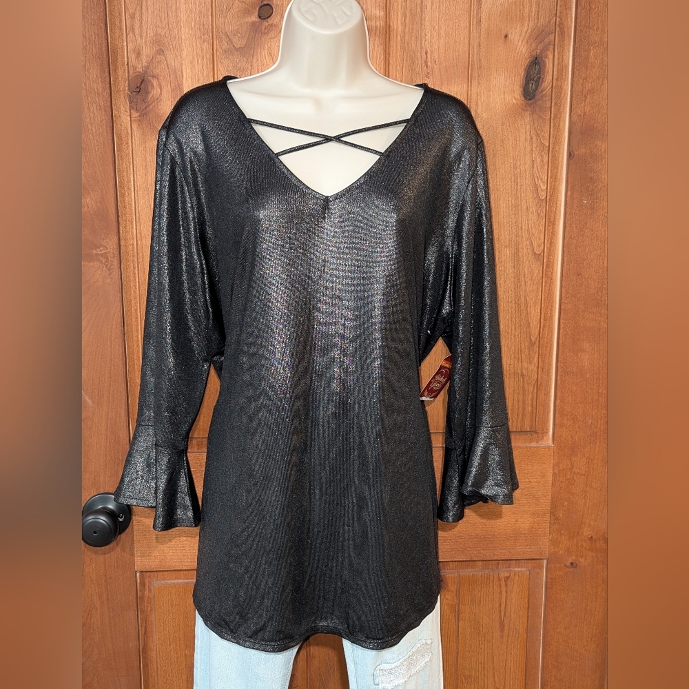 Faded Glory Black Metallic Top